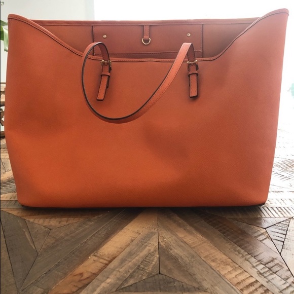 Michael Kors large tote - Picture 3 of 4